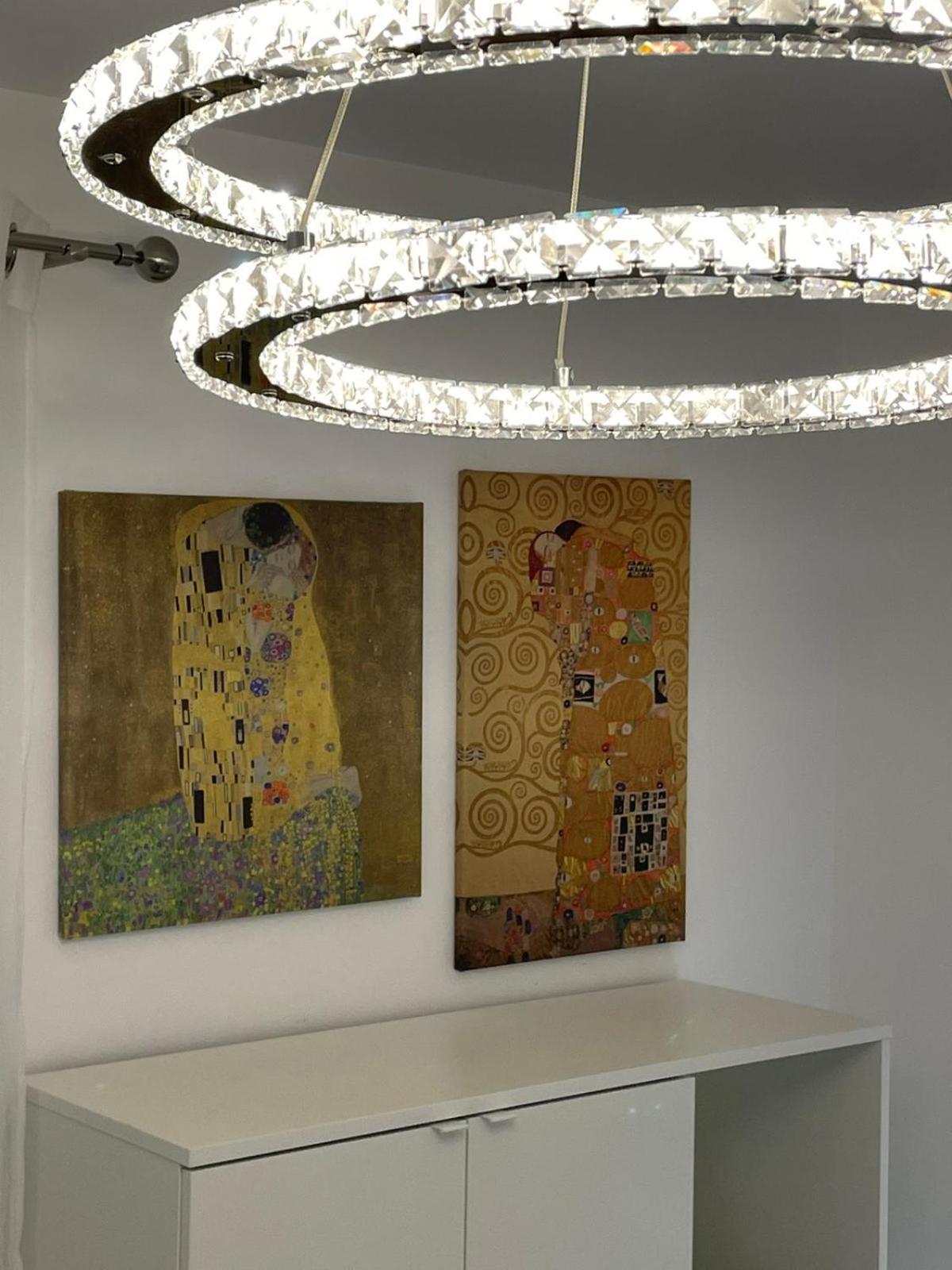 Apartment Flowery Penthouse In Centre Of